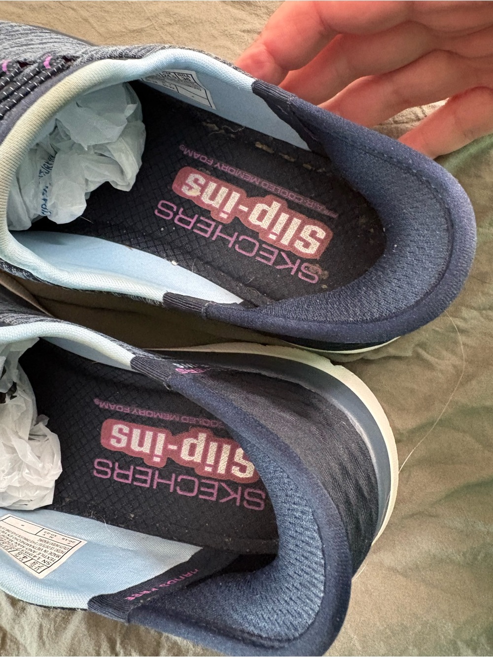 Skechers Slip-in Summits Dazzling Haze Sneaker. Size 7.5. - Picture 6 of 15